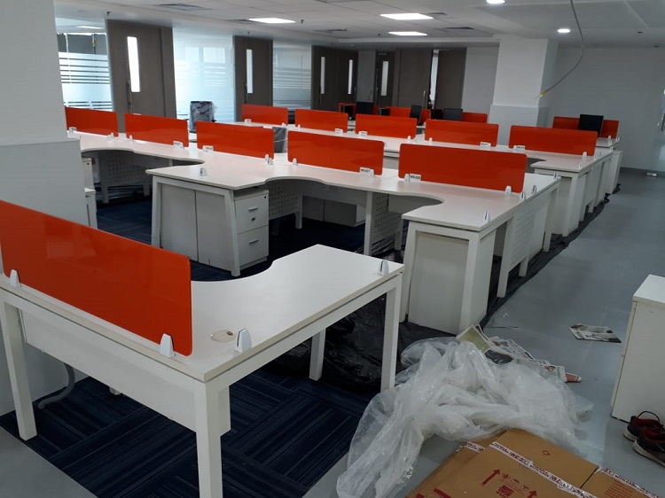 Office furniture manufacturers in Noida by DdecorArch